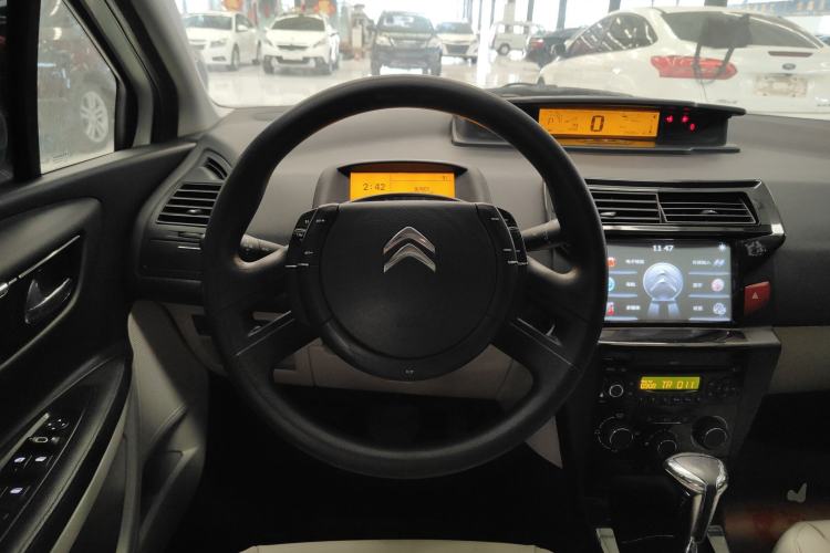 Used Citroen C-Quatre 2016 Classic Sedan 1.6L Automatic Prestige Model Steering Wheel
