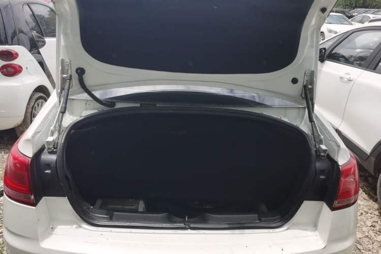 Used Citroen C-Quatre 2016 Classic Sedan 1.6L Manual - Premium Version Trunk