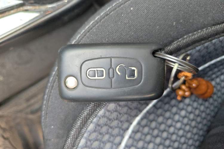 Used Citroen C-Quatre 2016 Classic Sedan 1.6L Manual - Premium Version Vehicle Key