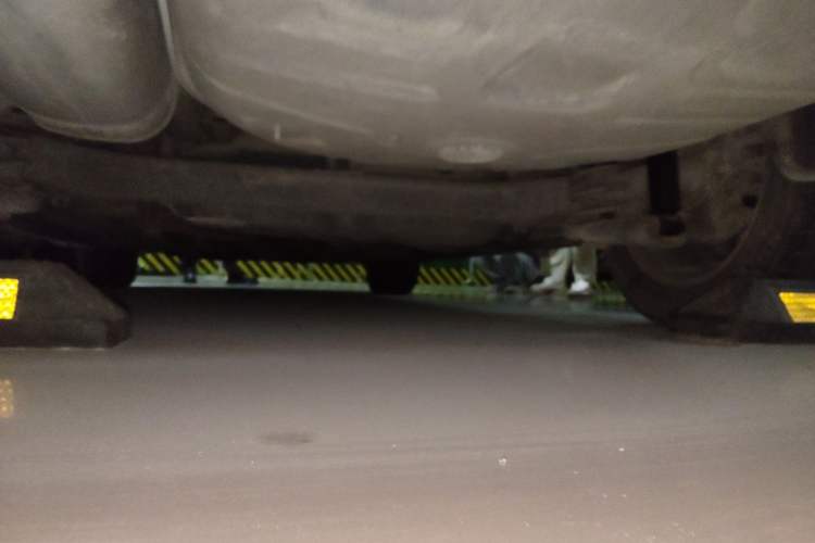 Used Citroen C-Triomphe 2006 2.0L Manual Elite Edition Chassis Rear