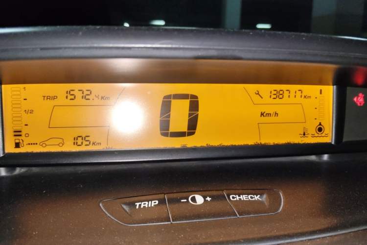 Used Citroen C-Triomphe 2006 2.0L Manual Elite Edition Instrument Cluster