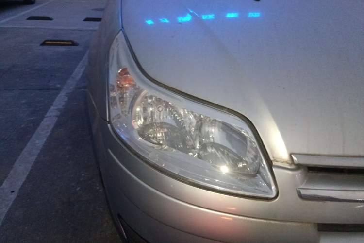 Used Citroen C-Triomphe 2006 2.0L Automatic Luxury Version Right Front Headlight