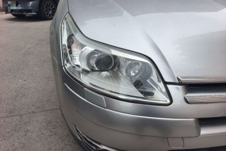 Used Citroen C-Triomphe 2006 2.0L Automatic Flagship Edition Right Front Headlight