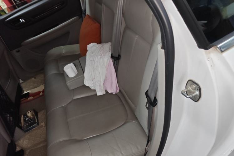 Used Citroen C-Triomphe 2006 2.0L Automatic Luxury Version Left Rear Seat