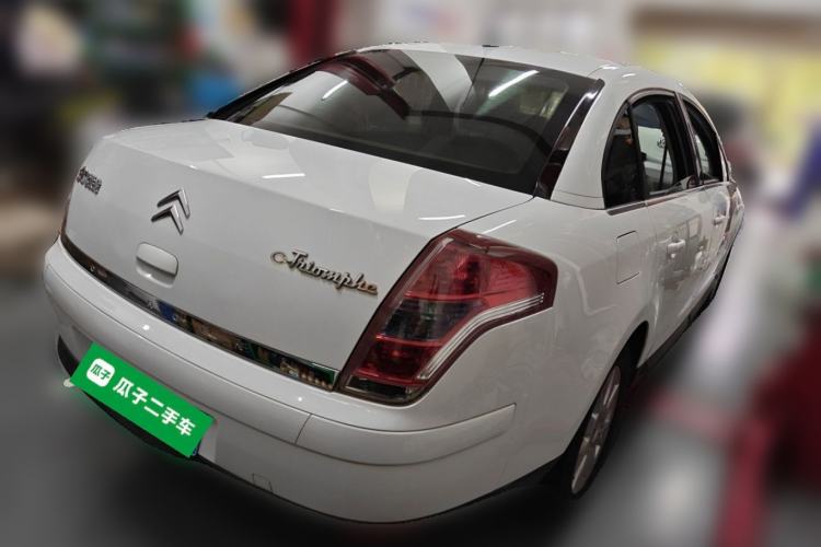 Used Citroen C-Triomphe 2006 2.0L Automatic Luxury Version Rear Right 45 Deg