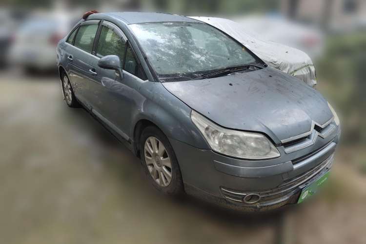 Used Citroen C-Triomphe 2008 2.0L Automatic Elite Edition Front Right 45 Deg