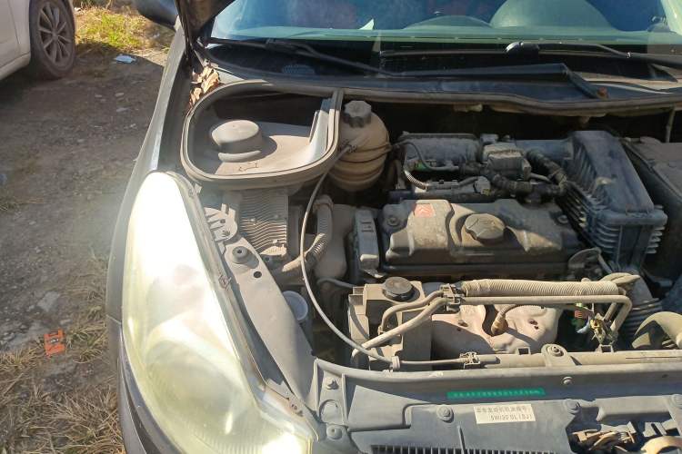 Used Citroen C2 2008 1.4 MT SX Engine Bay Right