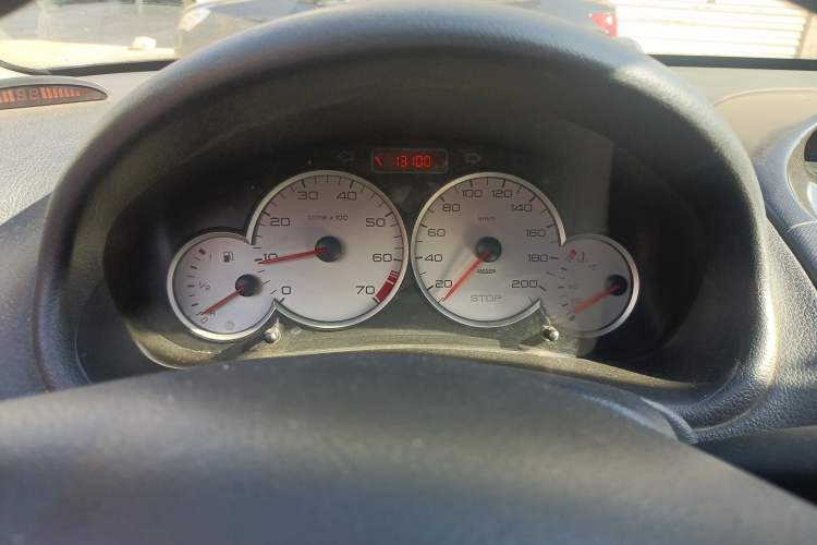 Used Citroen C2 2008 1.4 MT SX Instrument Cluster