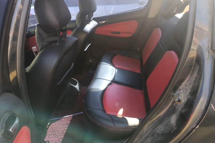 Used Citroen C2 2008 1.4 MT SX Left Rear Seat