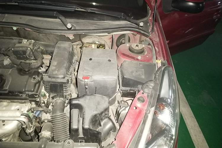 Used Citroen C2 2008 1.4 MT SX Engine Bay Left