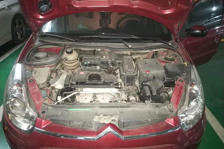 Used Citroen C2 2008 1.4 MT SX Engine Bay