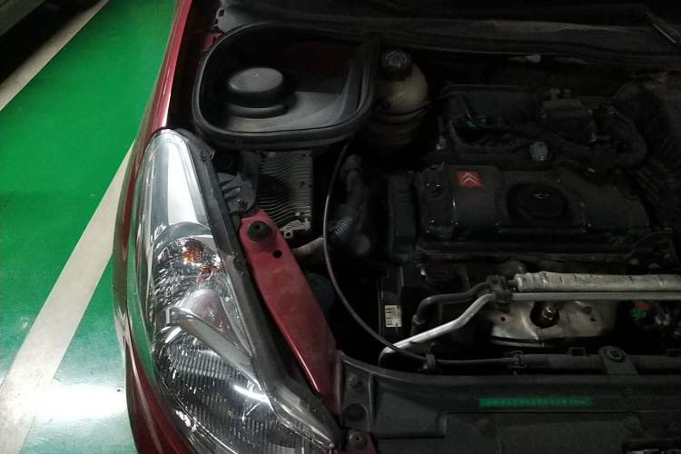 Used Citroen C2 2008 1.4 MT SX Engine Bay Right