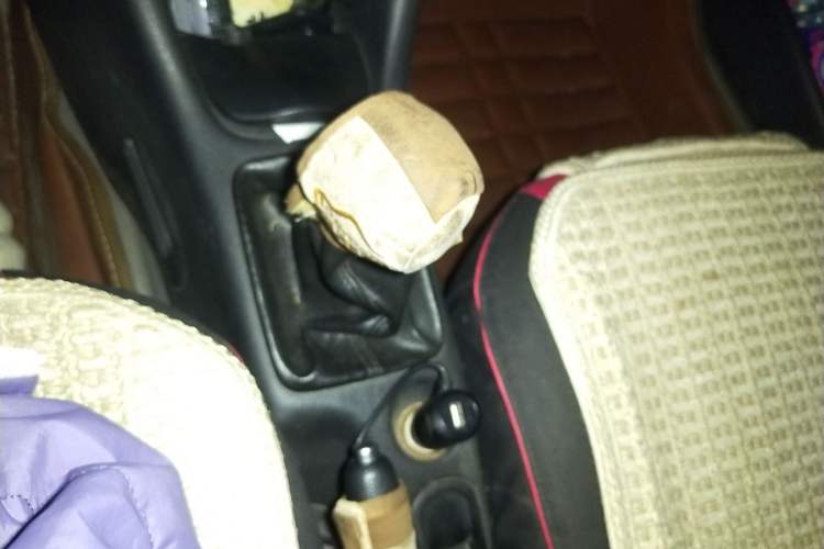 Used Citroen C2 2008 1.4 MT SX Gear Lever