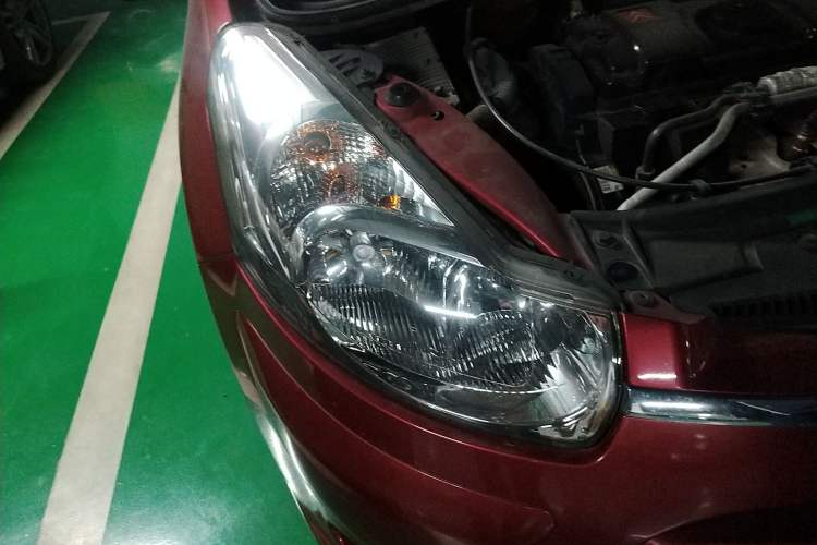 Used Citroen C2 2008 1.4 MT SX Right Front Headlight