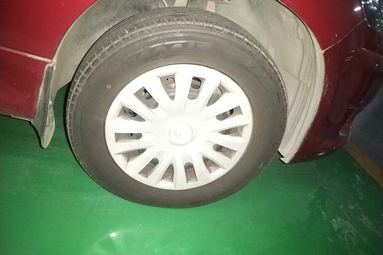 Used Citroen C2 2008 1.4 MT SX Right Front Wheel Hub