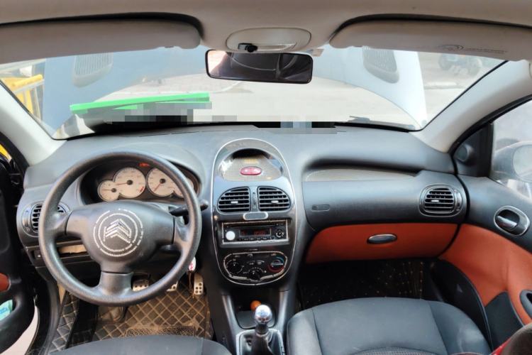 Used Citroen C2 2010 1.4L Manual Sport Edition Center Console