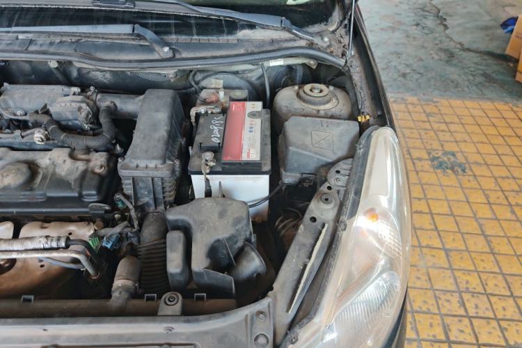 Used Citroen C2 2010 1.4L Manual Comfort Edition Engine Bay Left