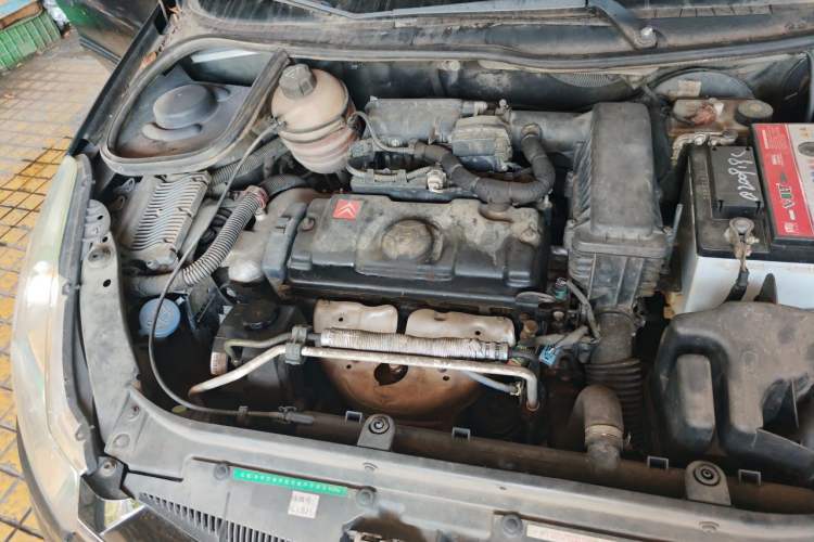 Used Citroen C2 2010 1.4L Manual Comfort Edition Engine Bay Right