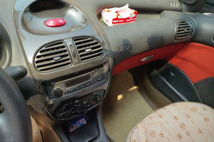 Used Citroen C2 2010 1.4L Manual Sport Edition Audio And AC Panel