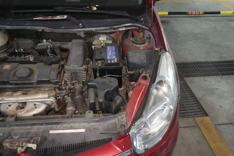 Used Citroen C2 2010 1.4L Manual Sport Edition Engine Bay Left