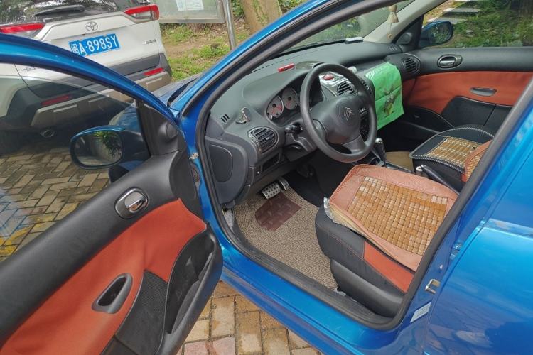 Used Citroen C2 2012 1.6L Automatic Sport Model Driver Seat