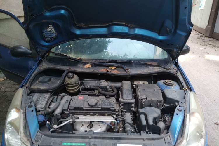Used Citroen C2 2012 1.4L Manual Comfort Edition Engine Bay