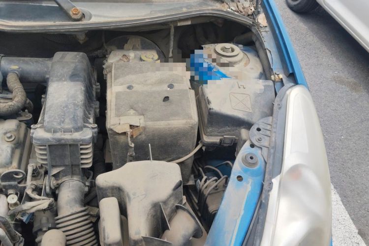 Used Citroen C2 2012 1.4L Manual Comfort Edition Engine Bay Left