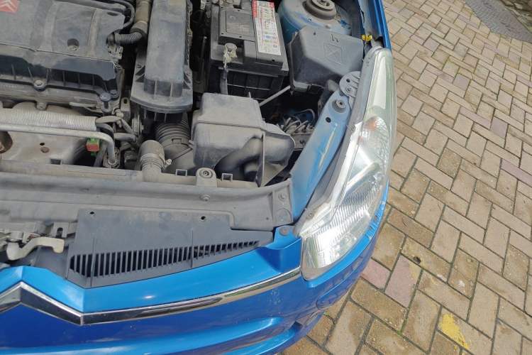 Used Citroen C2 2012 1.6L Automatic Sport Model Engine Bay Left