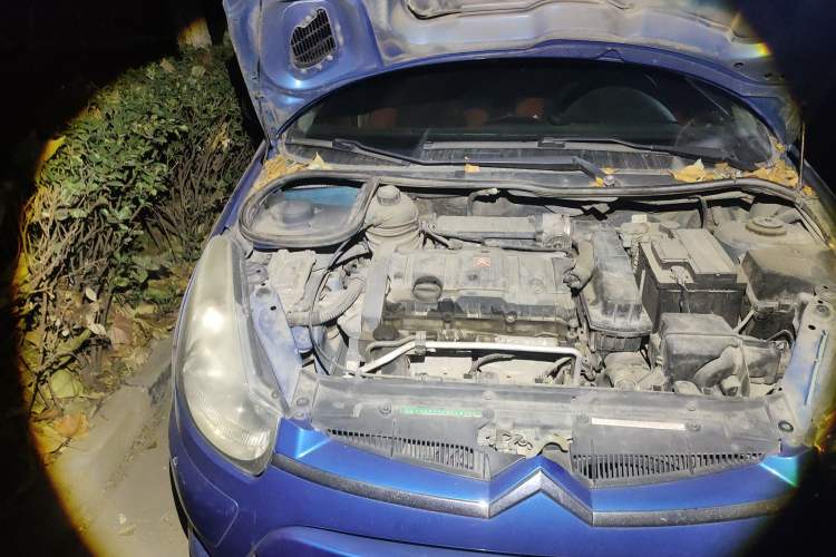 Used Citroen C2 2012 1.6L Automatic Sport Model Engine Bay Right