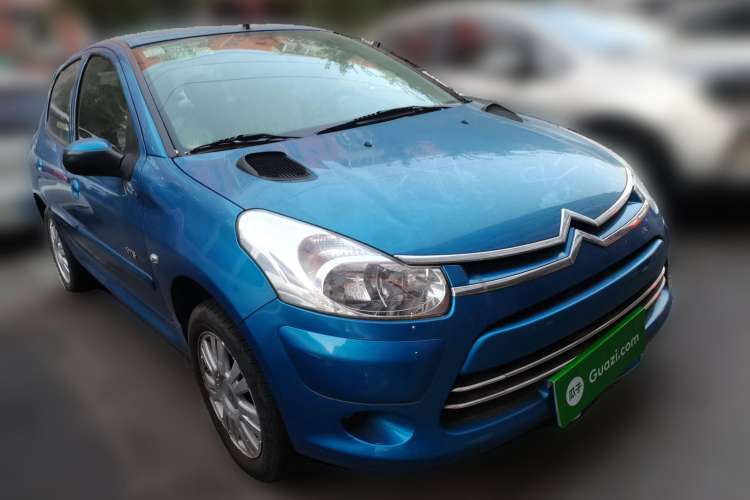 Used Citroen C2 2012 1.4L Manual Sport Model Front Right 45 Deg