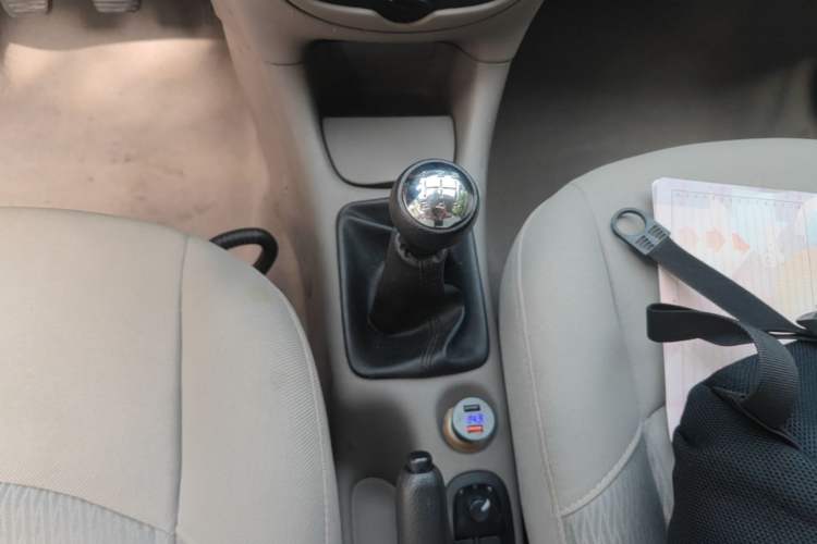Used Citroen C2 2012 1.4L Manual Comfort Edition Gear Lever