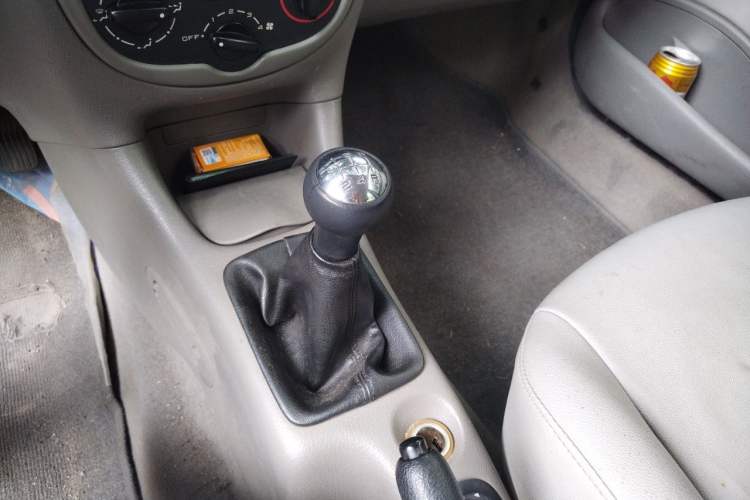 Used Citroen C2 2012 1.4L Manual Comfort Edition Gear Lever
