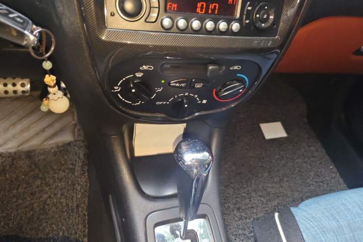 Used Citroen C2 2012 1.6L Automatic Sport Model Gear Lever