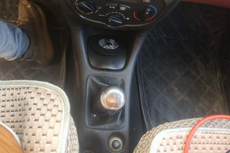 Used Citroen C2 2012 1.4L Manual Sport Model Gear Lever