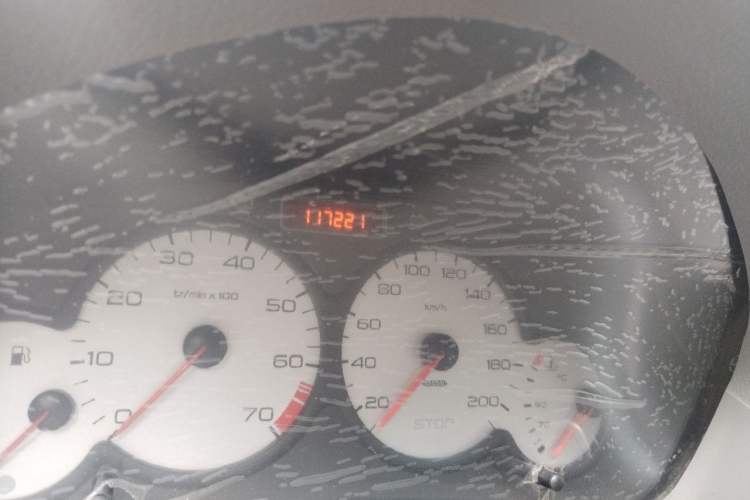Used Citroen C2 2012 1.4L Manual Comfort Edition Odometer Close Up