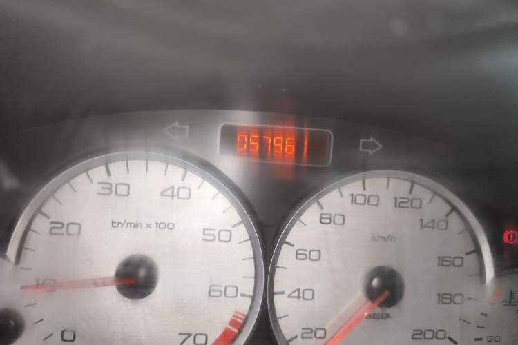 Used Citroen C2 2012 1.4L Manual Sport Model Odometer Close Up