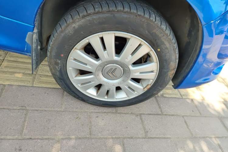 Used Citroen C2 2012 1.4L Manual Sport Model Right Front Wheel Hub