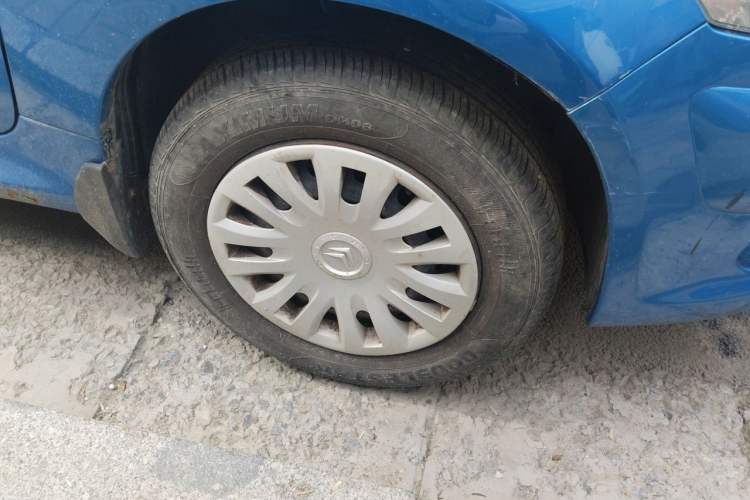 Used Citroen C2 2012 1.4L Manual Comfort Edition Right Front Wheel Hub