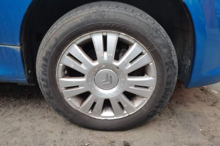 Used Citroen C2 2012 1.4L Manual Sport Model Right Front Wheel Hub