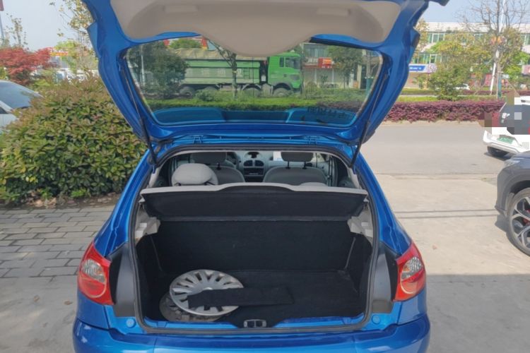 Used Citroen C2 2012 1.4L Manual Comfort Edition Trunk