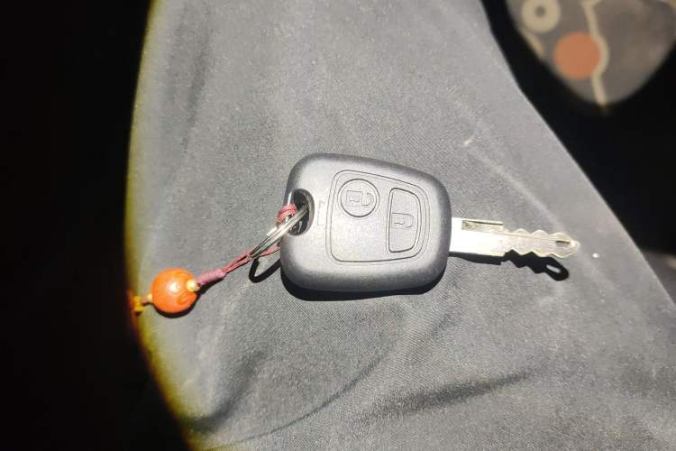 Used Citroen C2 2012 1.6L Automatic Sport Model Vehicle Key