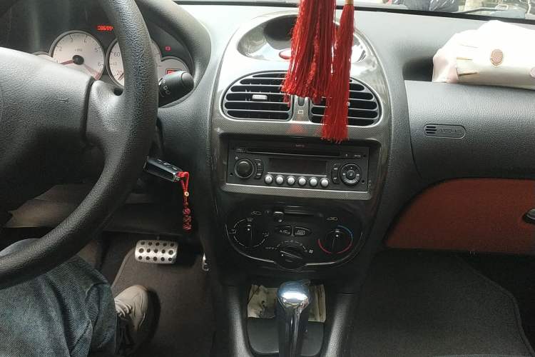 Used Citroen C2 2012 1.6L Automatic Sport Model Audio And AC Panel