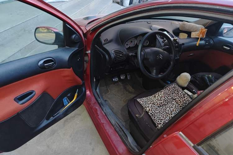 Used Citroen C2 2012 1.4L Manual Sport Model Driver Seat