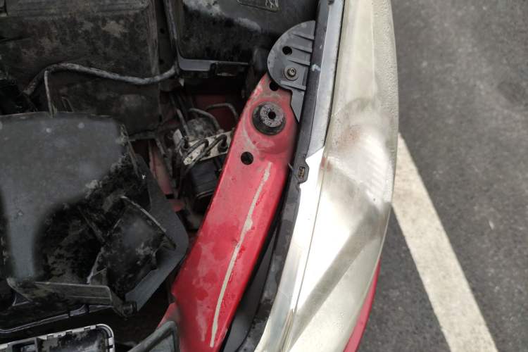 Used Citroen C2 2012 1.4L Manual Sport Model Engine Bay Left