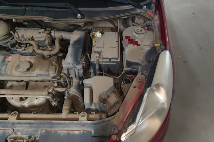 Used Citroen C2 2012 1.4L Manual Sport Model Engine Bay Left