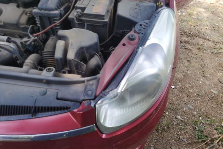 Used Citroen C2 2012 1.4L Manual Sport Model Engine Bay Left