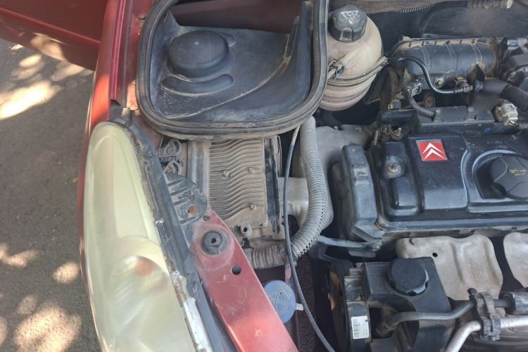 Used Citroen C2 2012 1.4L Manual Sport Model Engine Bay Right