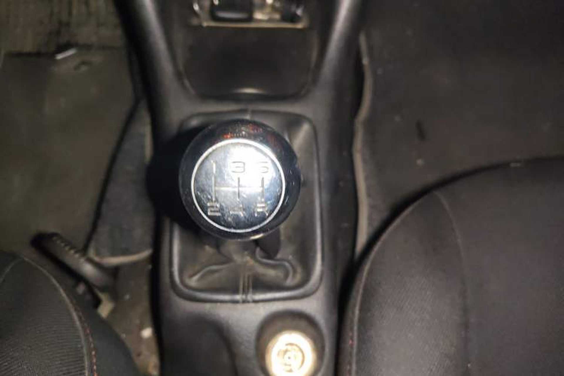 Used Citroen C2 2012 1.4L Manual Sport Model Gear Lever