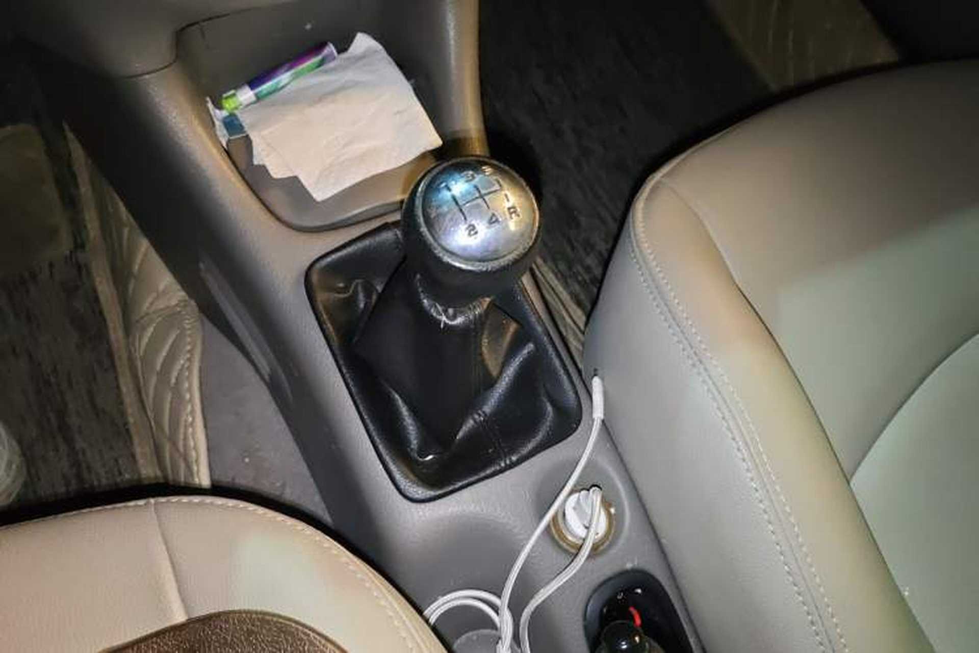 Used Citroen C2 2012 1.4L Manual Comfort Edition Gear Lever