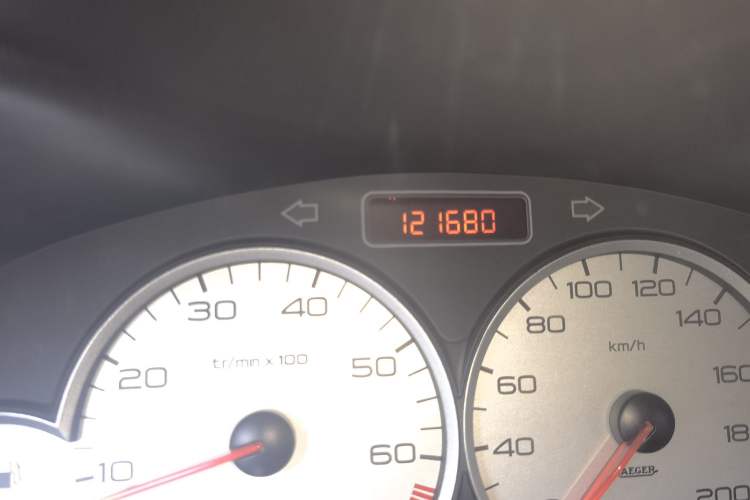 Used Citroen C2 2012 1.4L Manual Sport Model Odometer Close Up